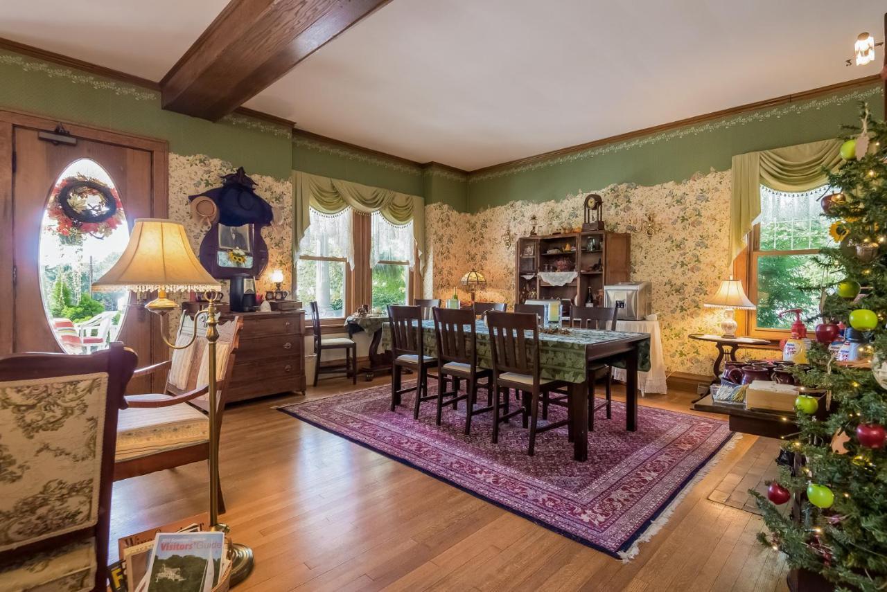 Kingsley House Bed & Breakfast Fennville Exterior photo